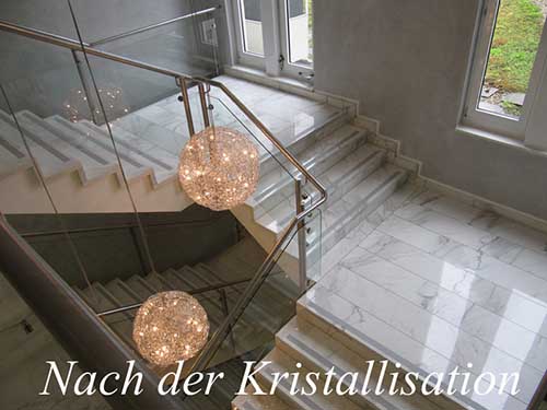 Bild: Treppenhaus aus Marmor in der Targobank in Essen nach der kristallisation durch Naturstein Biermann